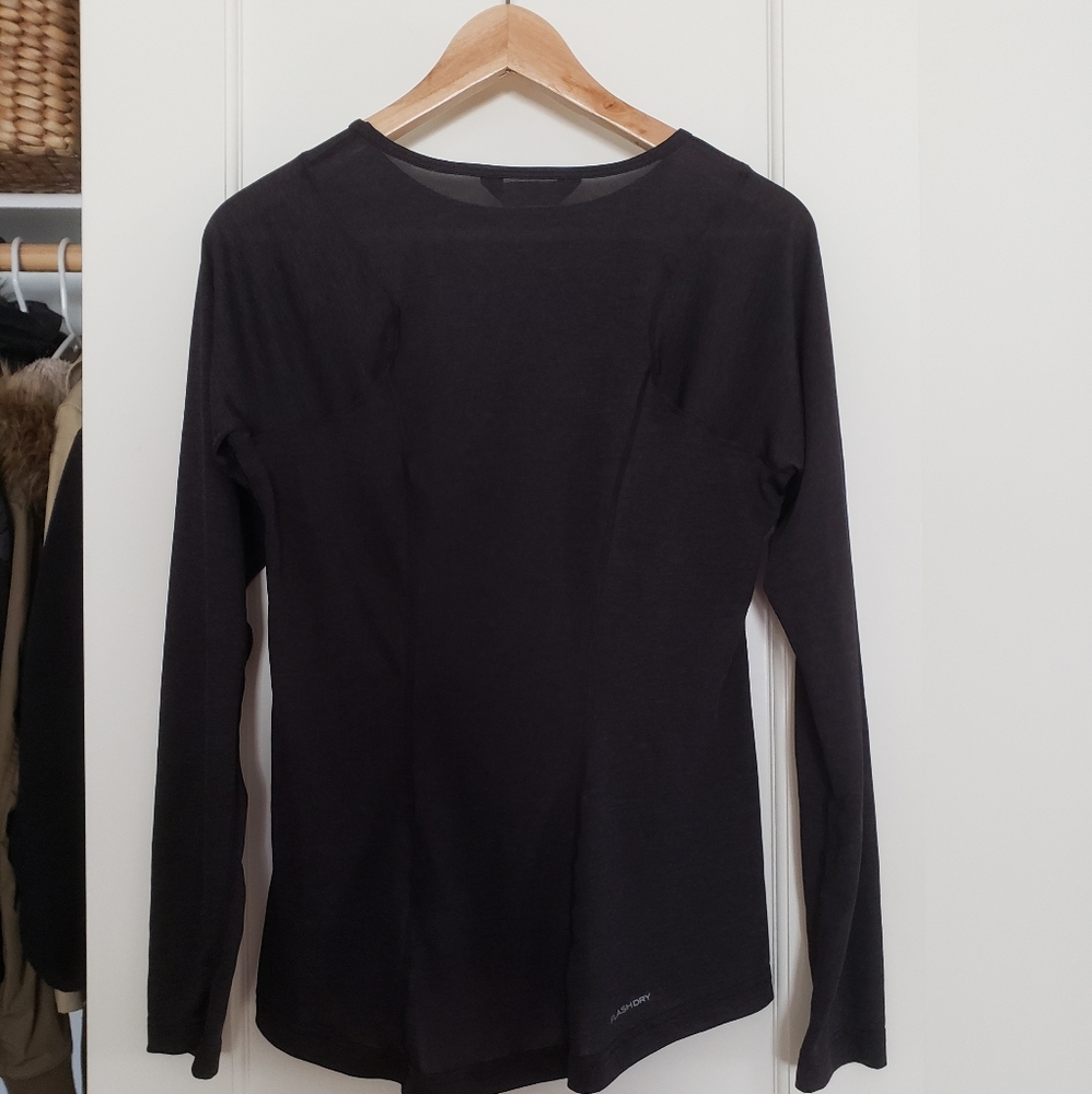 North Face Long Sleeve Top Black